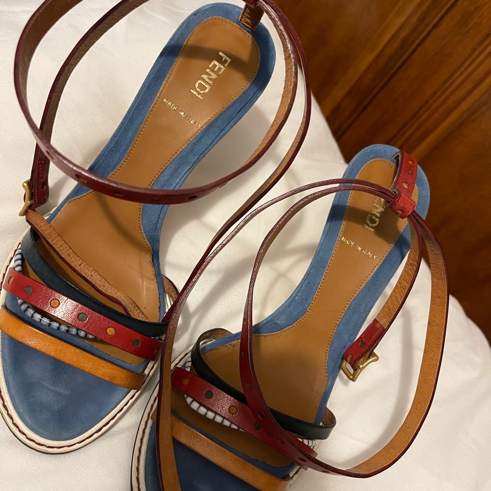 Authentic Pre owned Fendi steliito